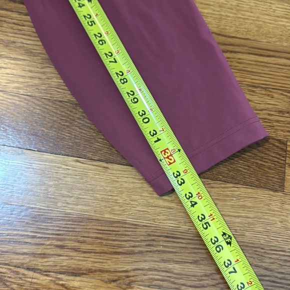 Lululemon InStill High-Rise Tight 25" Mulled Wine Size 20 - Picture 8 of 10